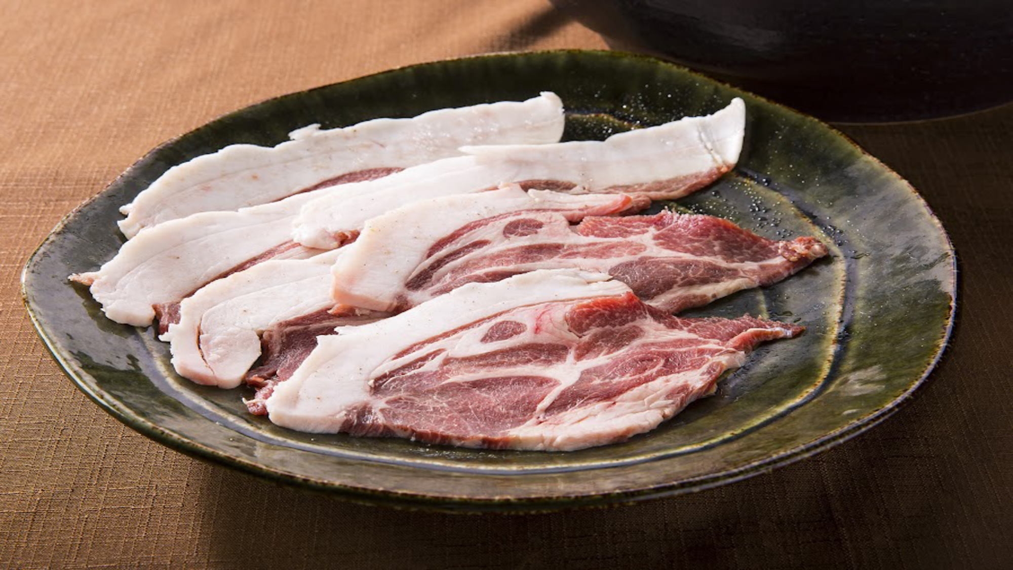 極上の旨味に出逢い。厳選「鹿肉しゃぶしゃぶ」＆「猪肉の陶板焼き」贅沢食べ比べプラン