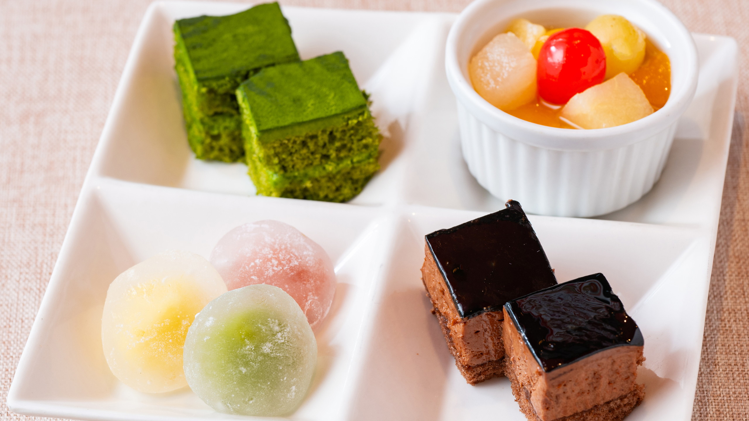 【朝食ビュッフェ】デザート盛り付け例