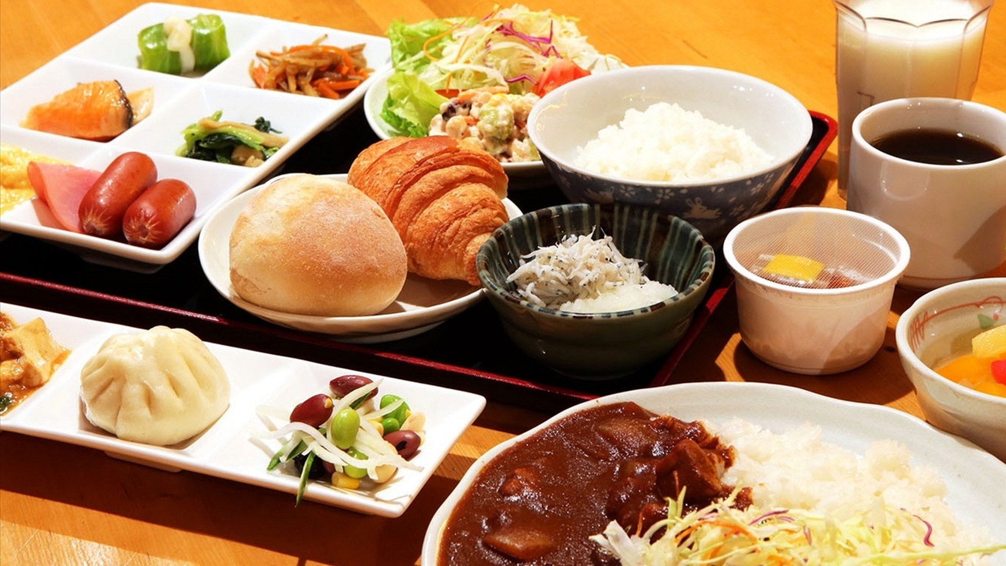 【楽天スーパーSALE】【朝食ビュッフェ付き】和洋40種以上のビュッフェ！ ●東新宿駅から徒歩1分 
