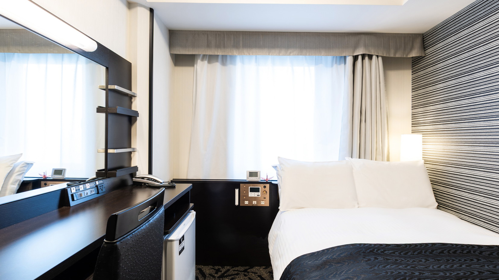 【客室】セミダブルルーム