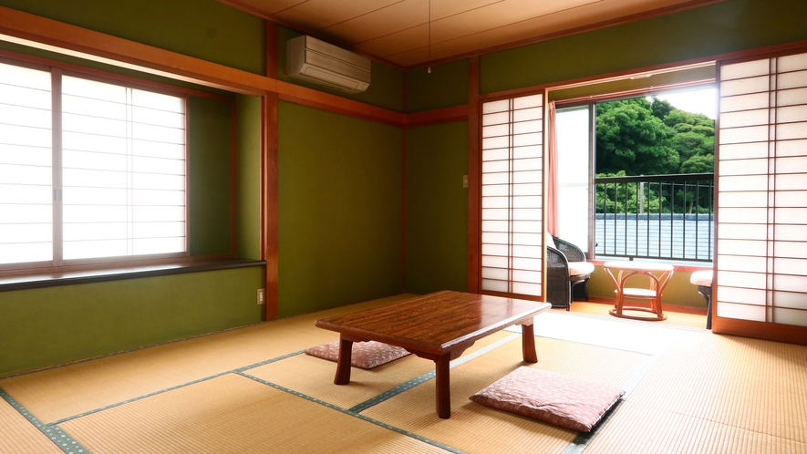 和室10畳 ◆広縁のあるお部屋です。自然の風を感じられます。