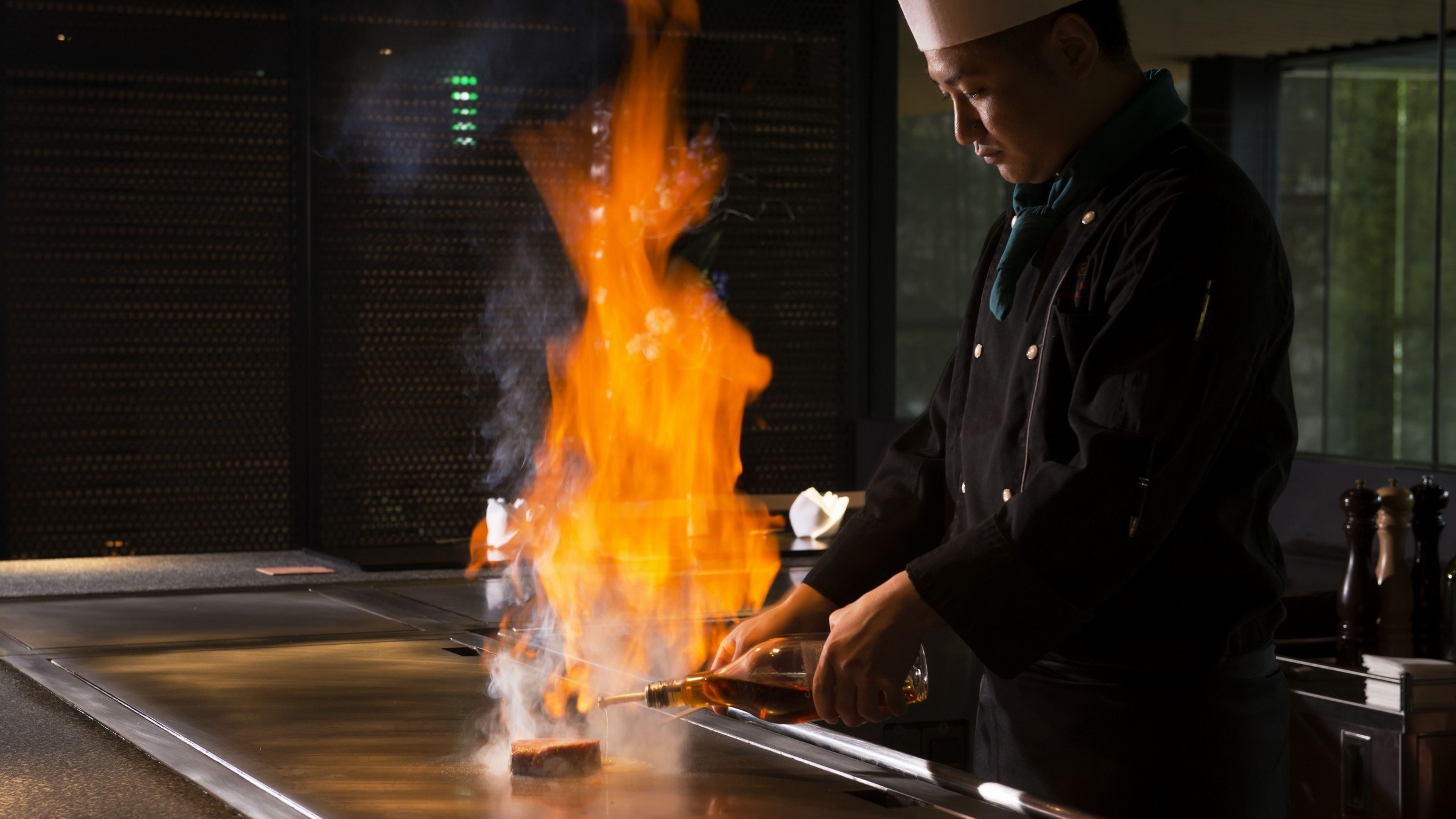 【2食付/竹彩鉄板】お刺身盛り合わせプレゼント・海の幸の鉄板焼きディナー