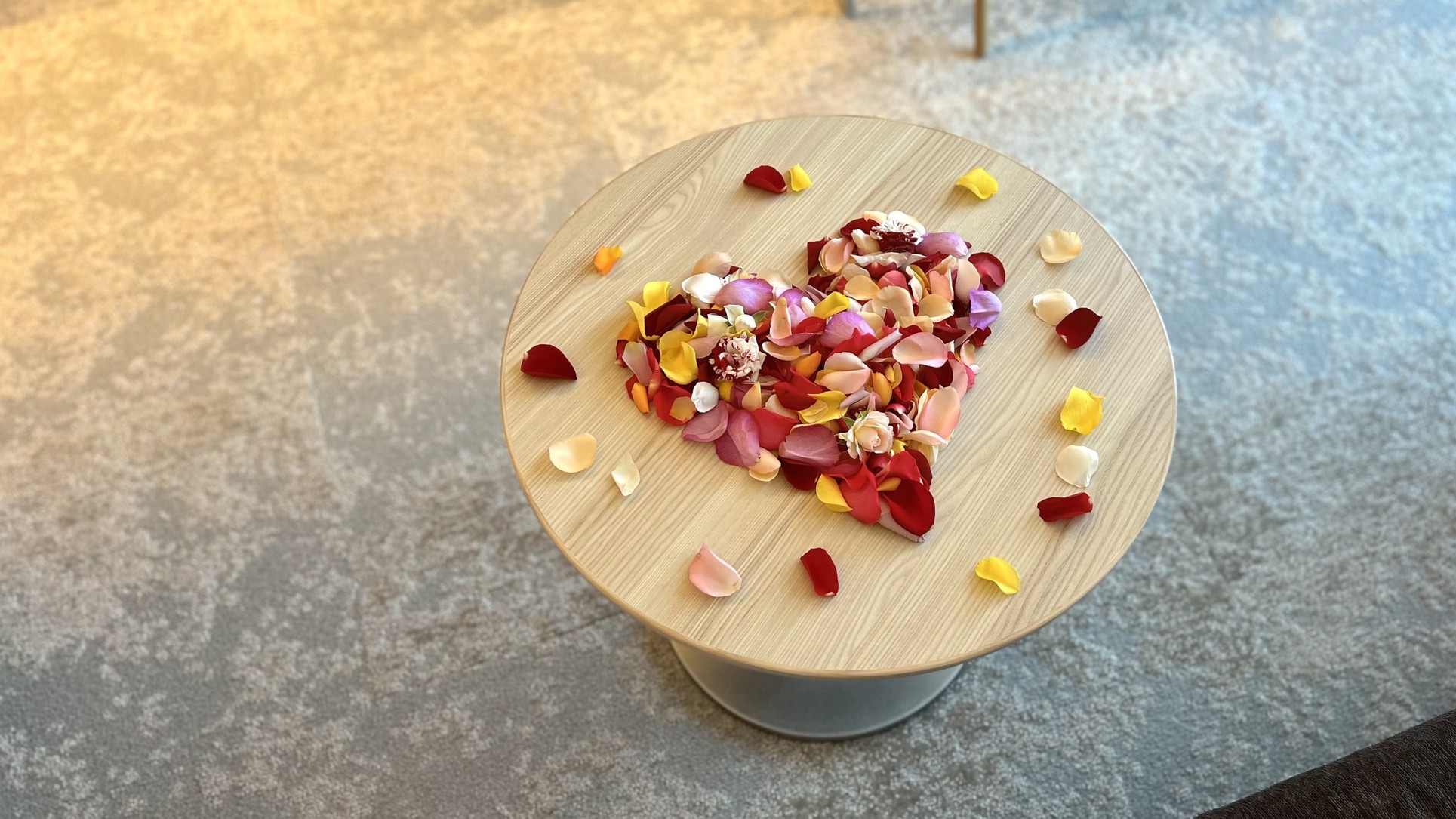 【朝食付】花びらアートで思い出のひとときを 〜心温まるAnniversary Plan〜