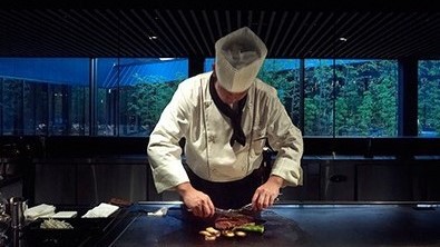 【2食付/鉄板】宮崎自慢の味・宮崎牛＆魚・海老・帆立を食す！満足の鉄板焼きディナー