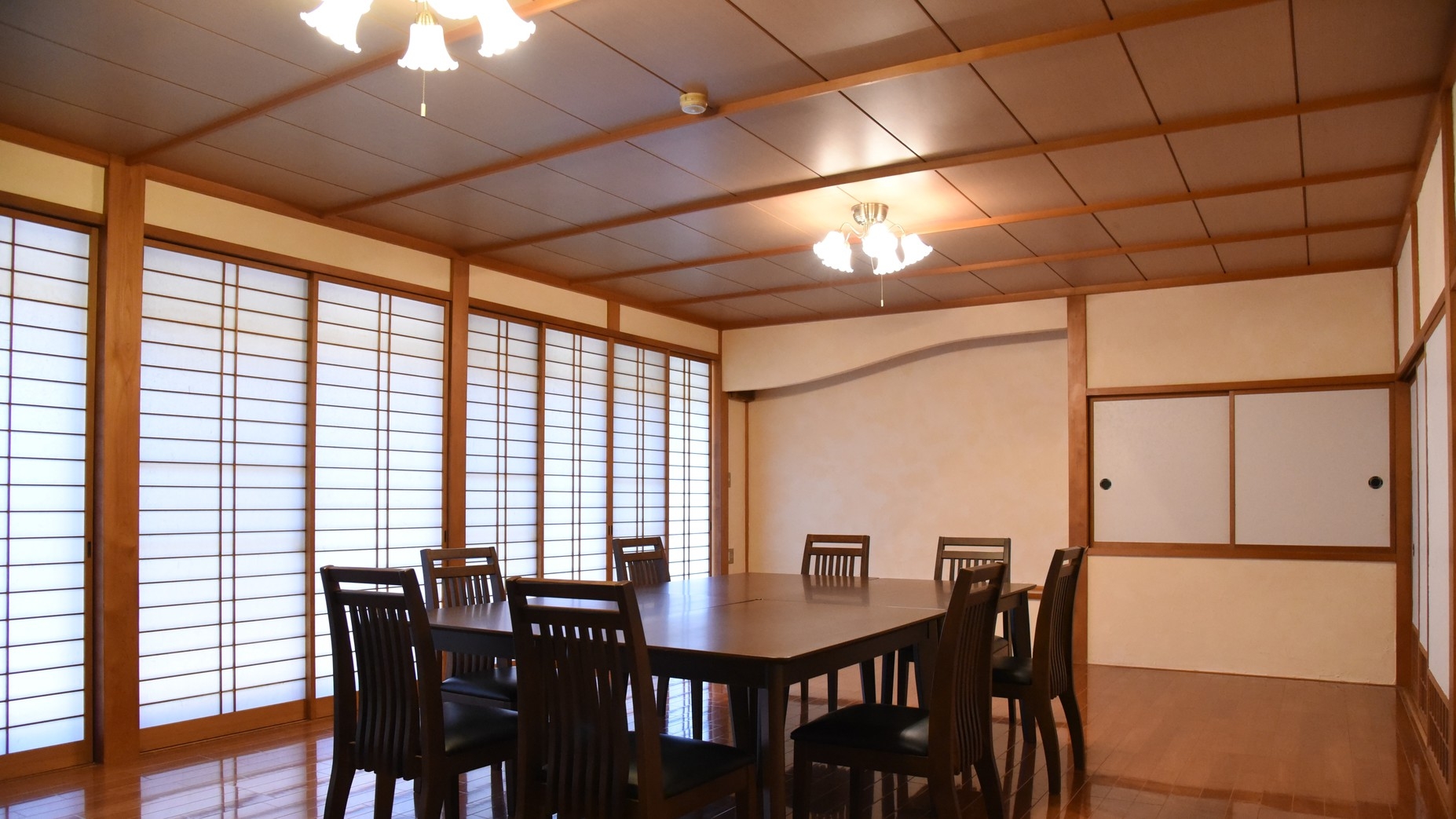 【小さなお宿貸切☆ファミリー＆グループプラン】ライトな朝食無料サービス！定員6名様迄。人数追加可能。