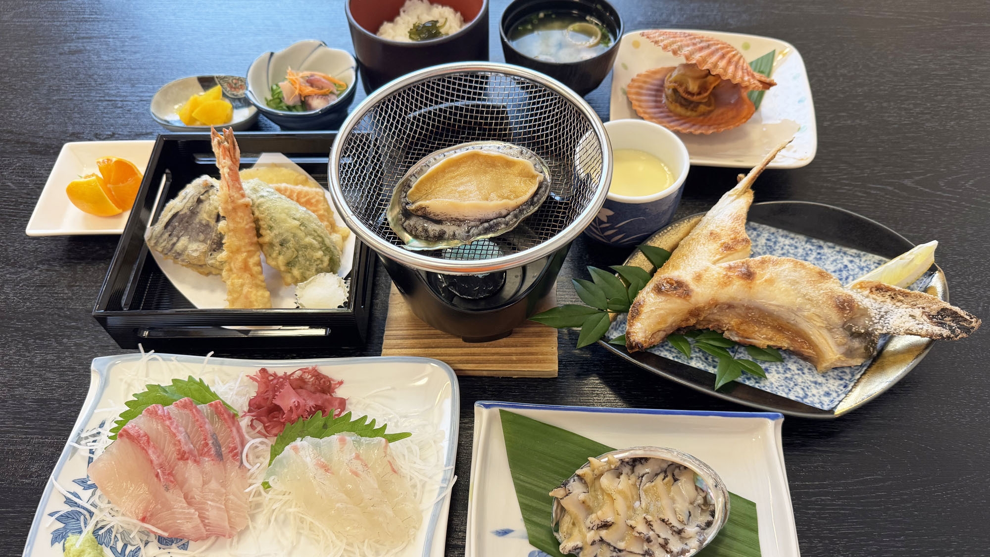 【1泊2食】愛夢里でアワビを満喫！「刺身」と「踊り焼き」をご堪能下さい♪