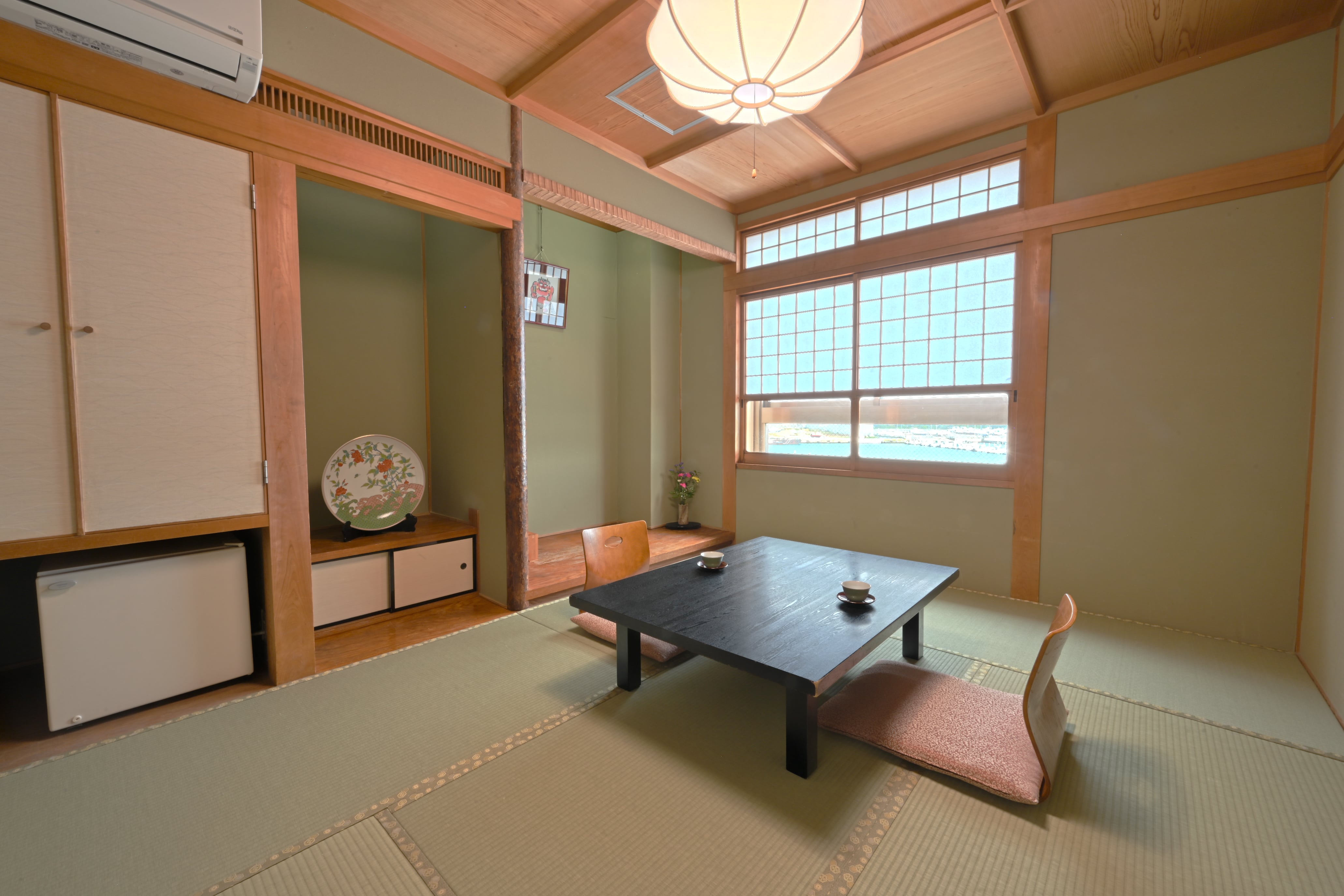 【山水】和室６畳　海側