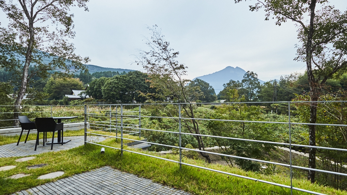 山荘わらび野(眺望・庭園)