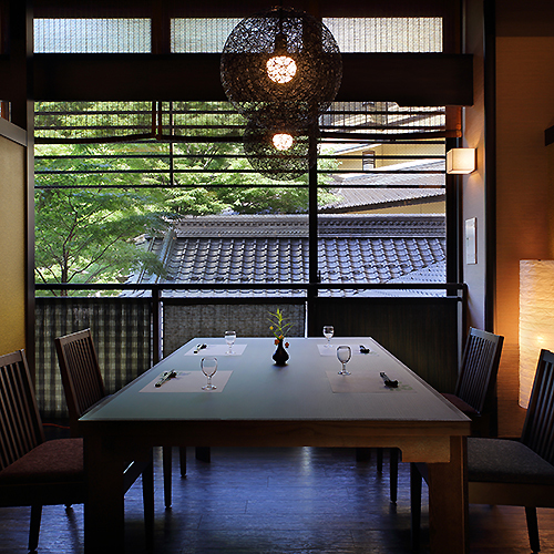 【朝夕共に個室食】最高ランクの特選料理！ロングステイで贅沢な休日＜たちばな会席＞