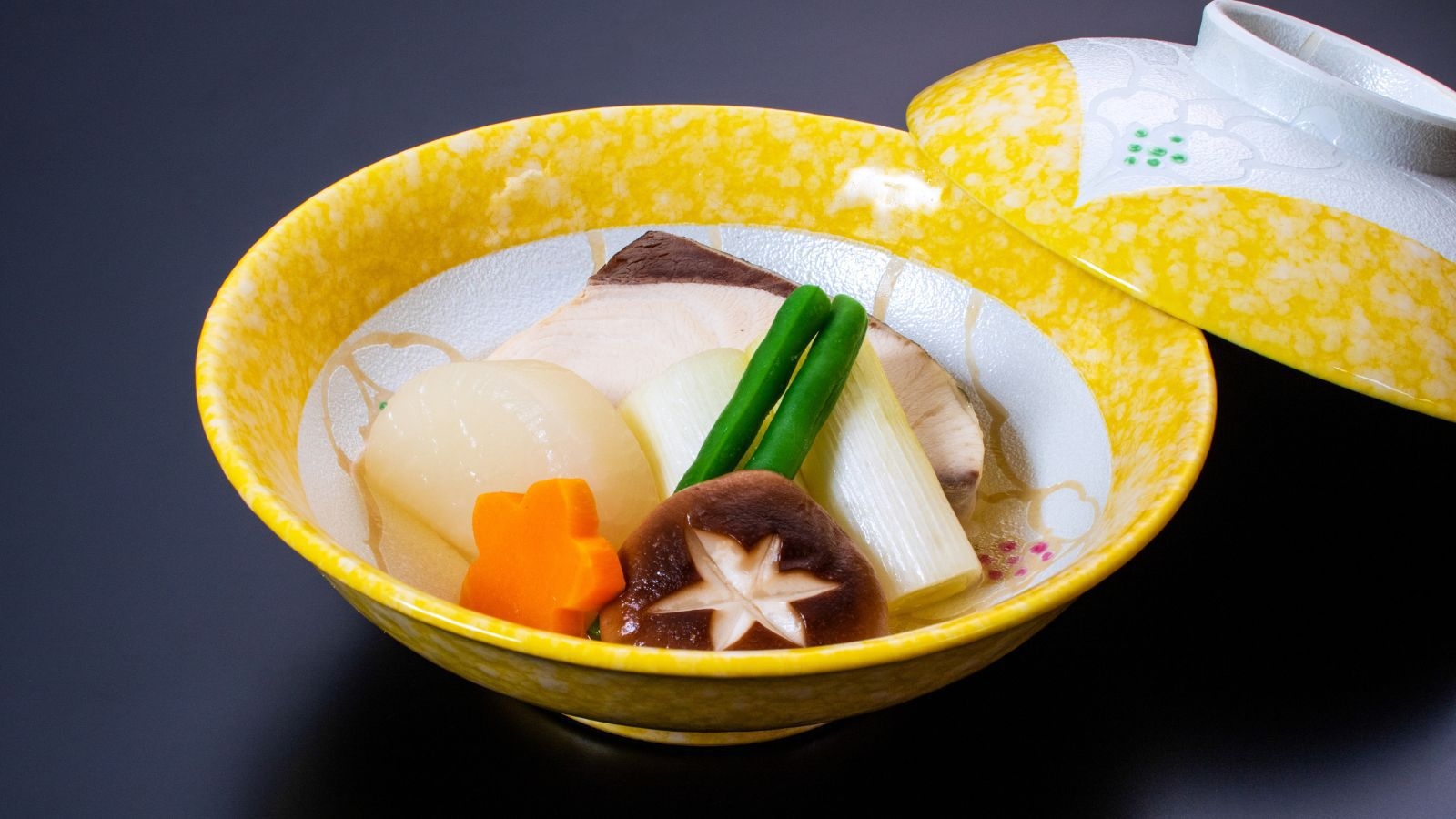 【スタンダードプラン】四季を味わう会席と心和む温泉で癒される安らぎのひととき（1泊2食）