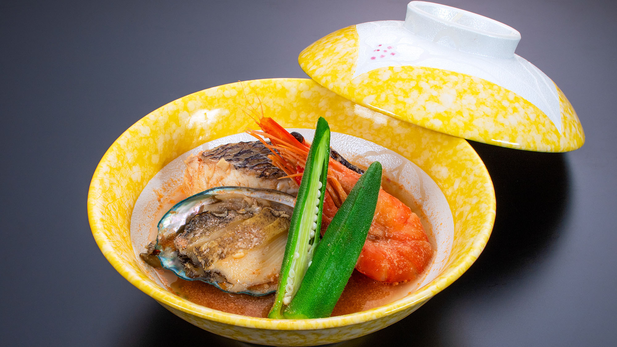 【季節の会席料理】真鯛と鮑のブイヤベース　特製豆乳仕立て（2025年9月末迄）