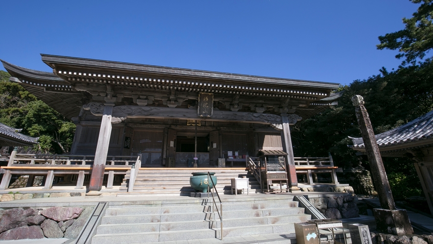  金剛福寺（当館より徒歩15分）