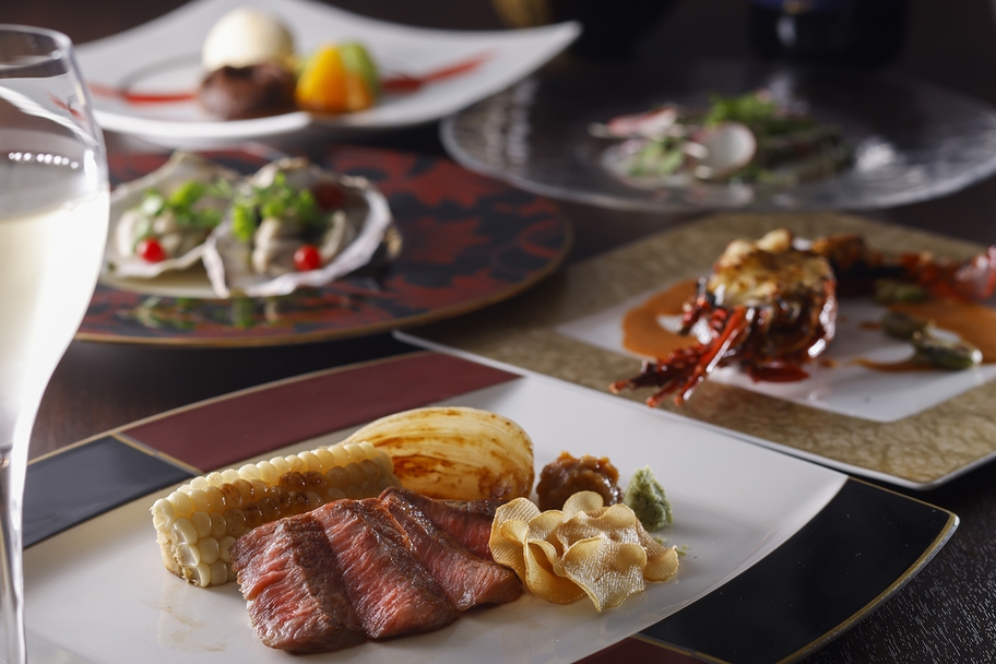 鉄板レストランオープン！目の前で焼き上げる鉄板焼きコース料理プラン