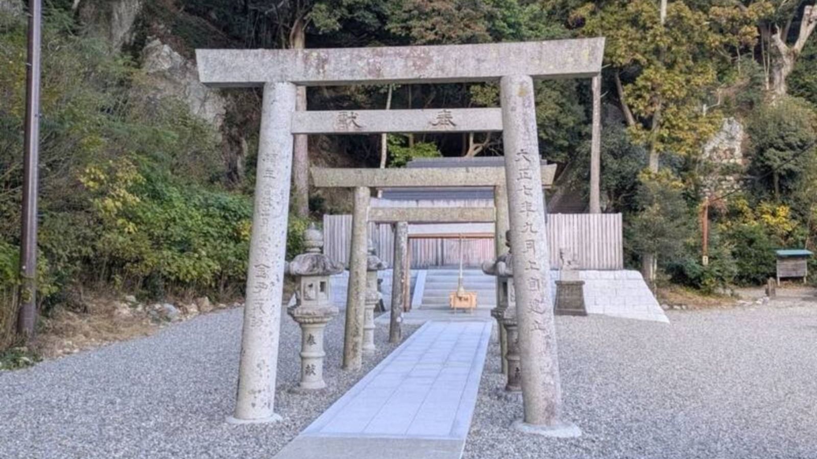 浦神社