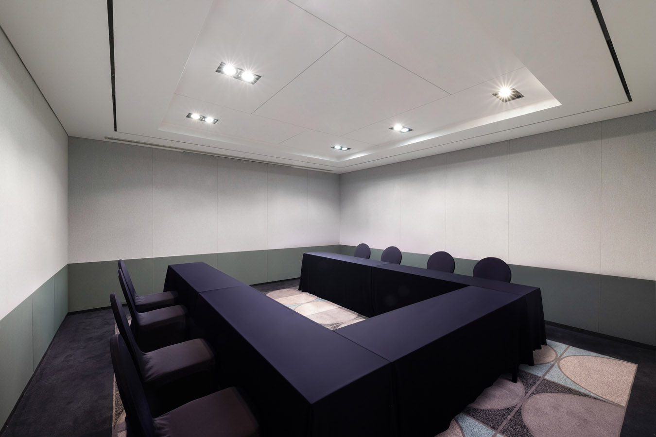 ミーティングルーム