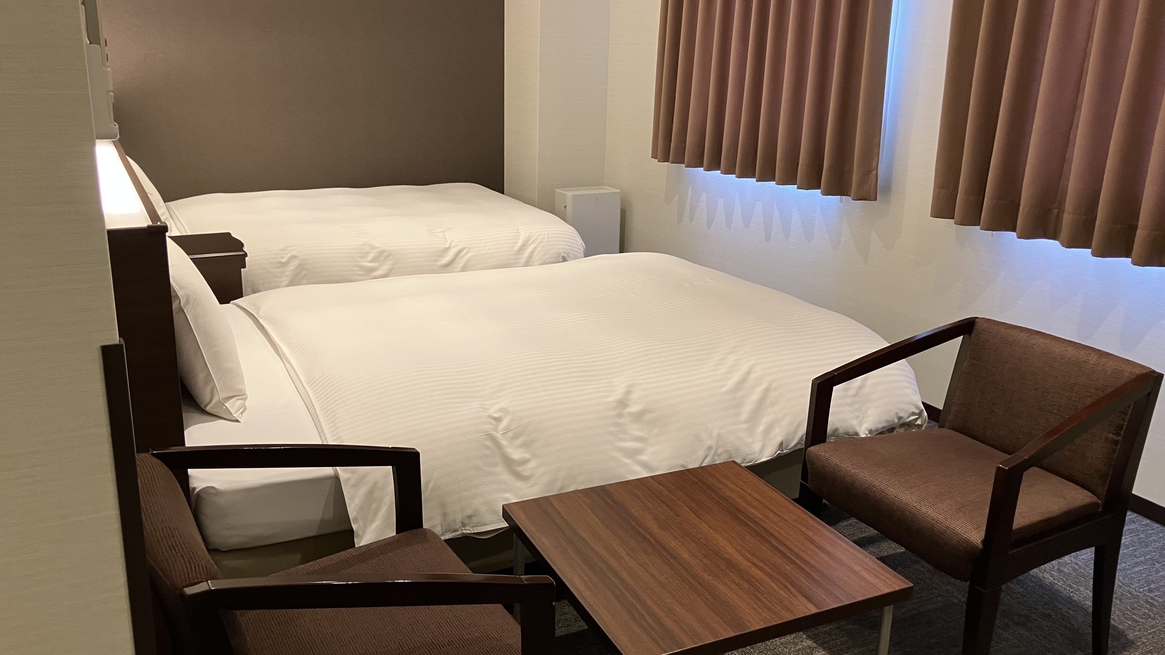 【ツインルーム】ゆったりとできる広さのお部屋です♪