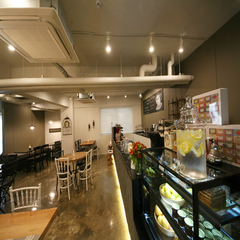 カフェ
