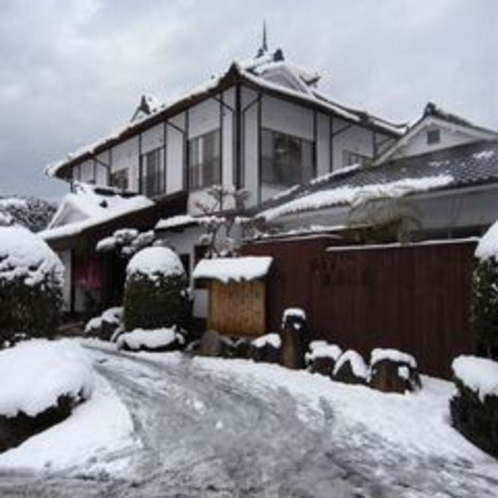 雪景色の【薩摩の里】