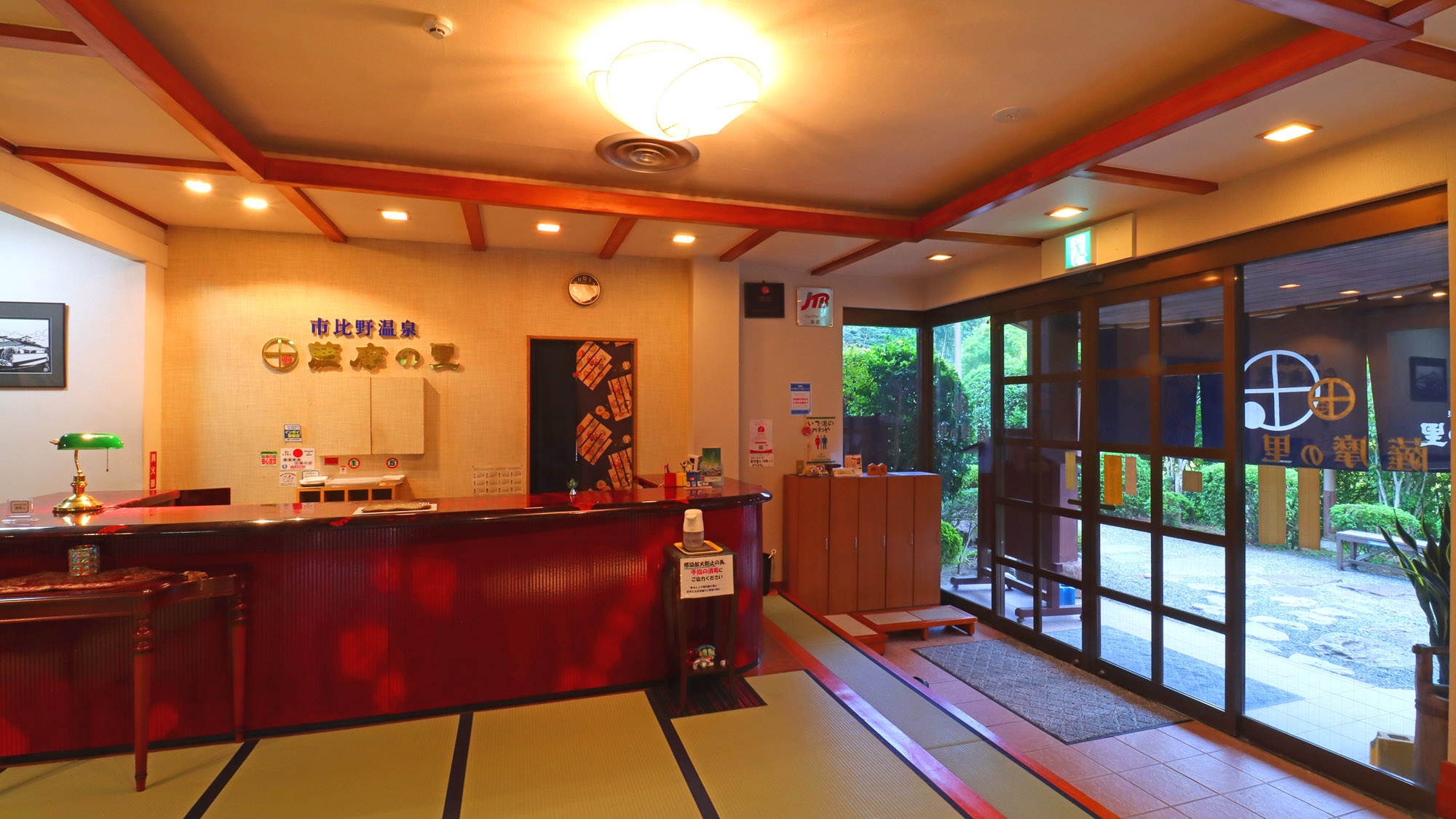 【施設】玄関・ロビー