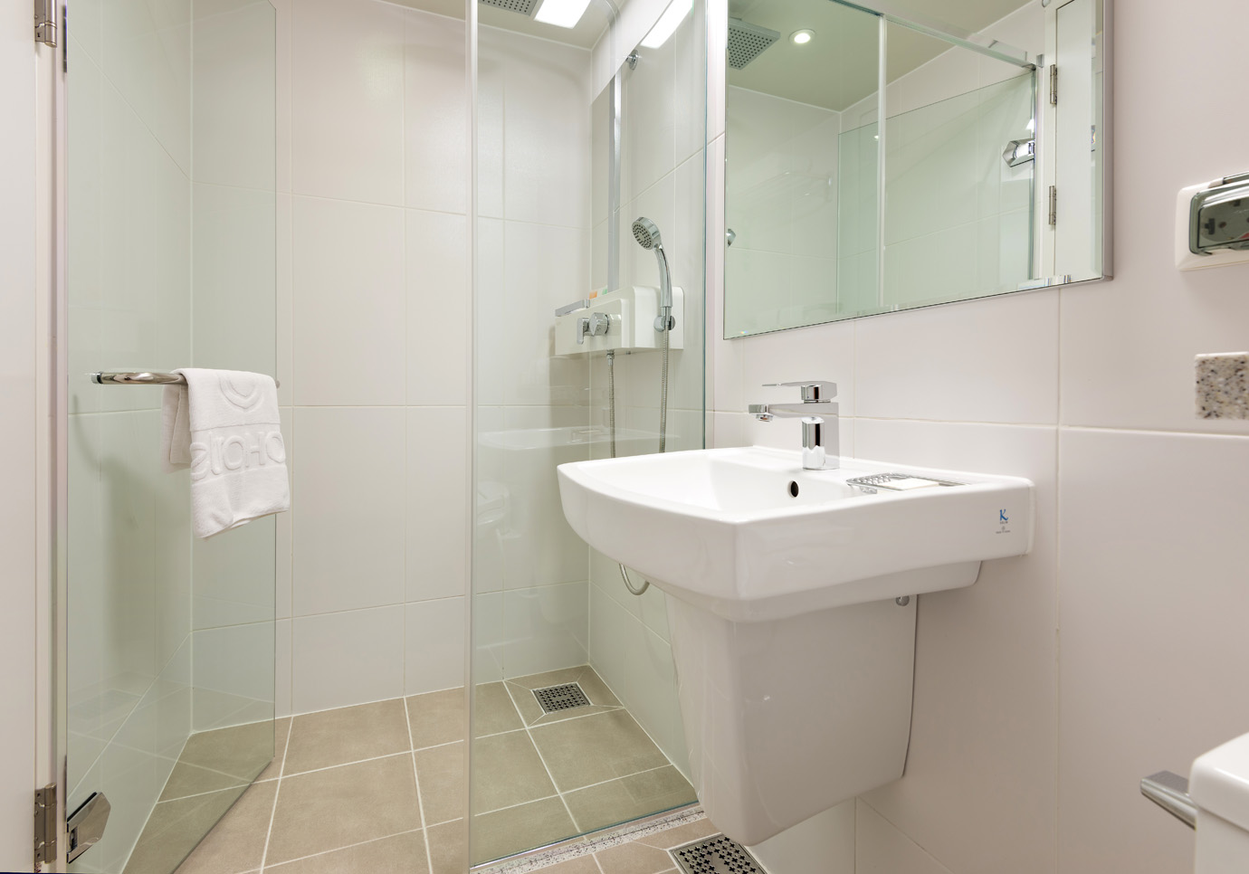 スタンダード クイーン