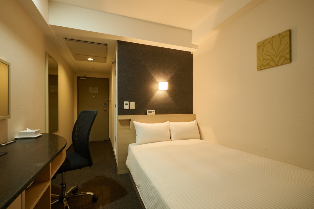 セミダブルルーム