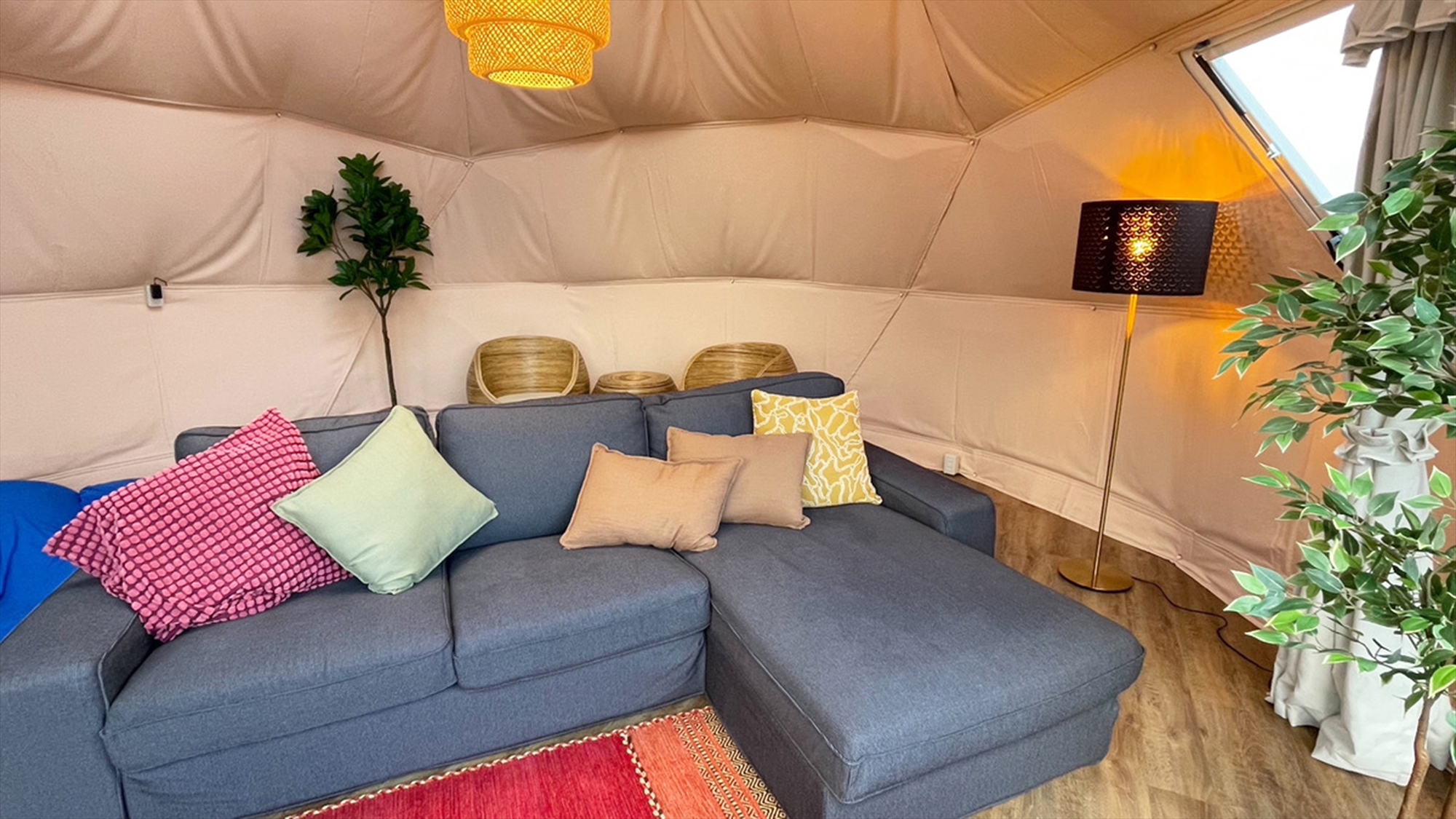 【グランピングテント】