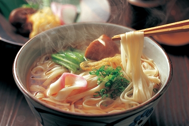 【秋田得旅】【2食付】秋田の旅に黄金の一椀！天麩羅付稲庭うどんセットプラン