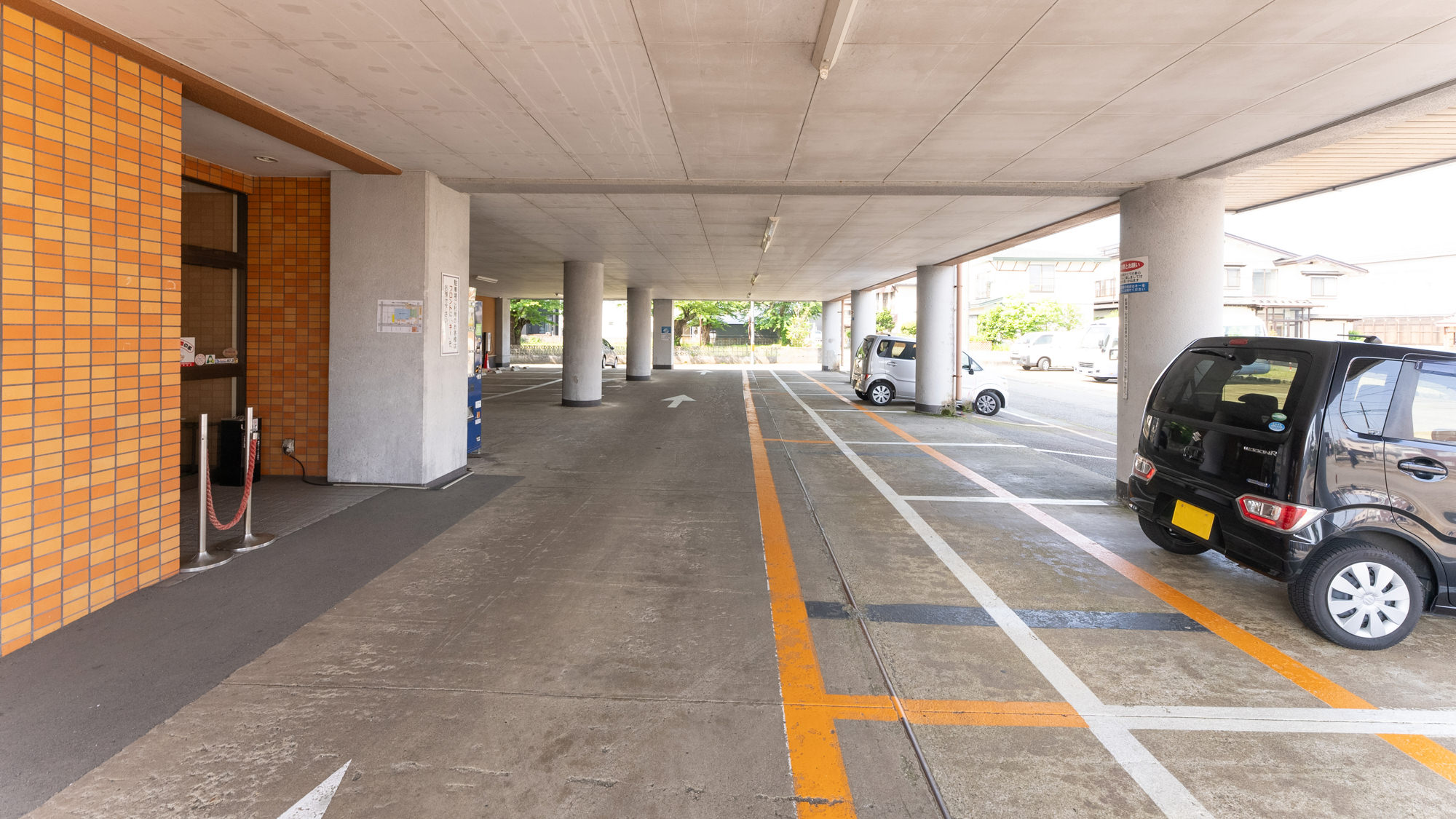 【駐車場】宿泊者は無料でご利用いただけます