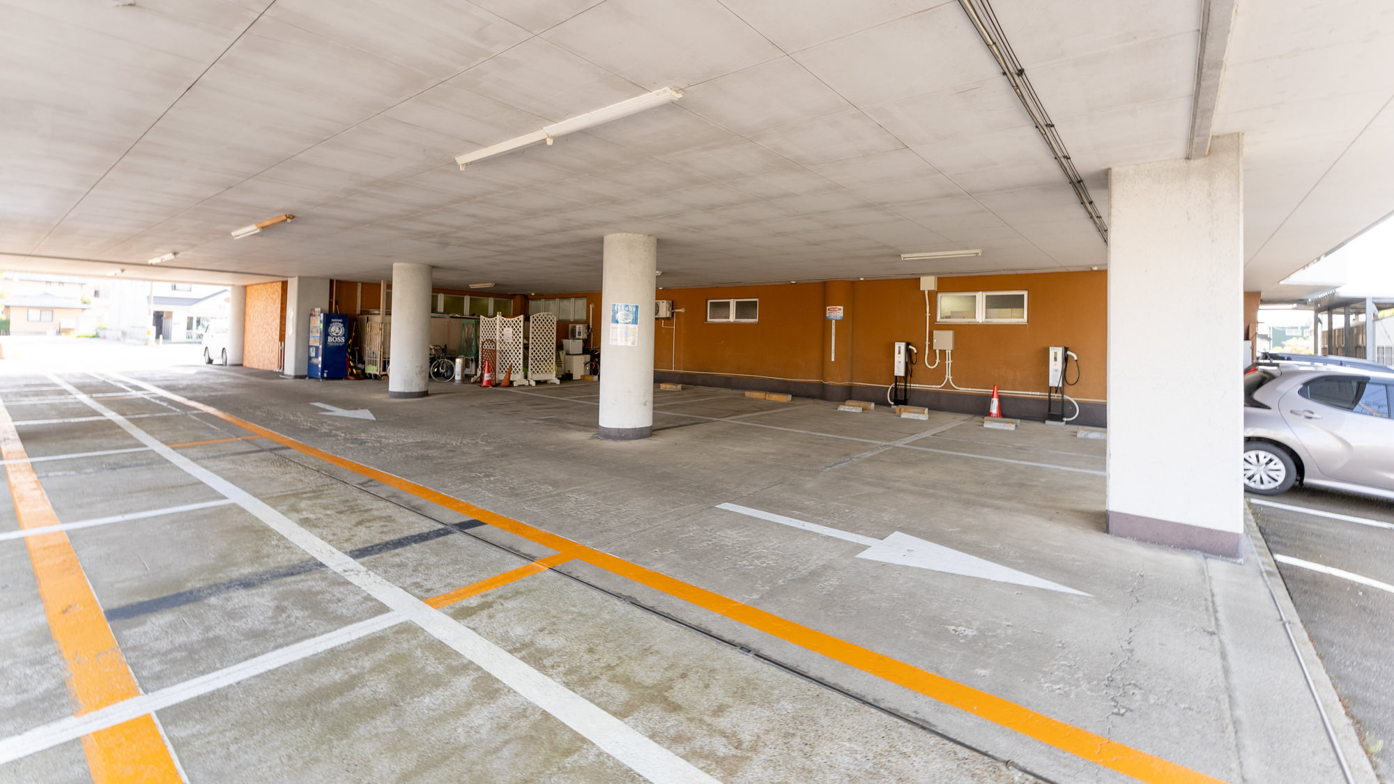 【駐車場】宿泊者は無料でご利用いただけます