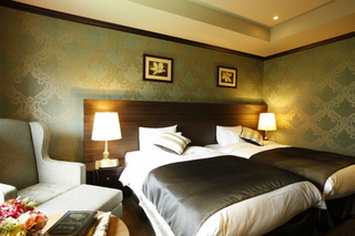 デラックスツイン