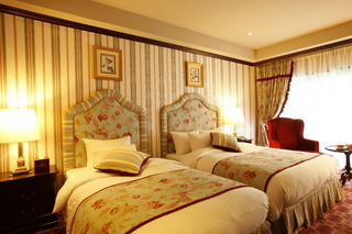 デラックスツイン