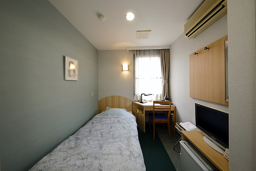 洋室_シングルのお部屋にもユニットバスがついております