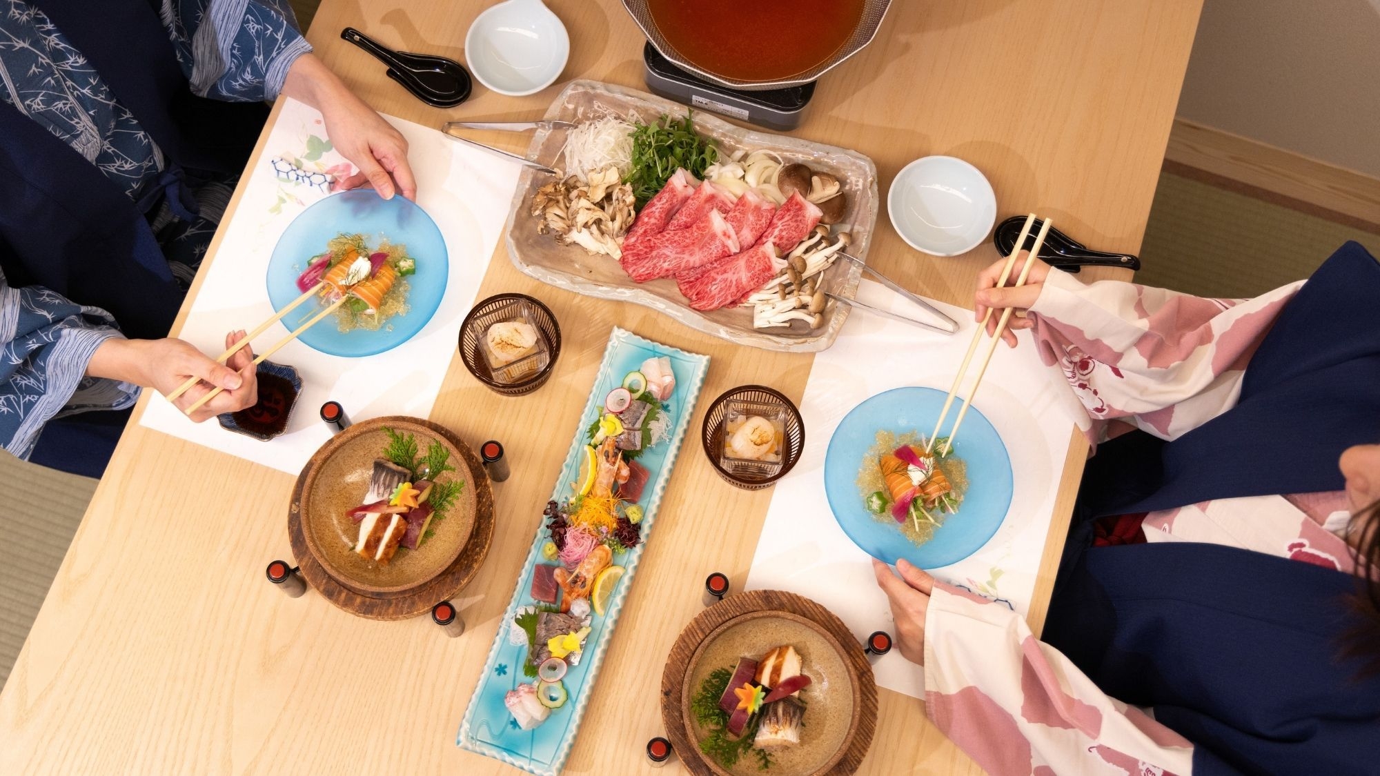【楽天トラベルアワード2025受賞記念】20％OFF　料理長厳選の人気会席＜特選会席■／半個室＞