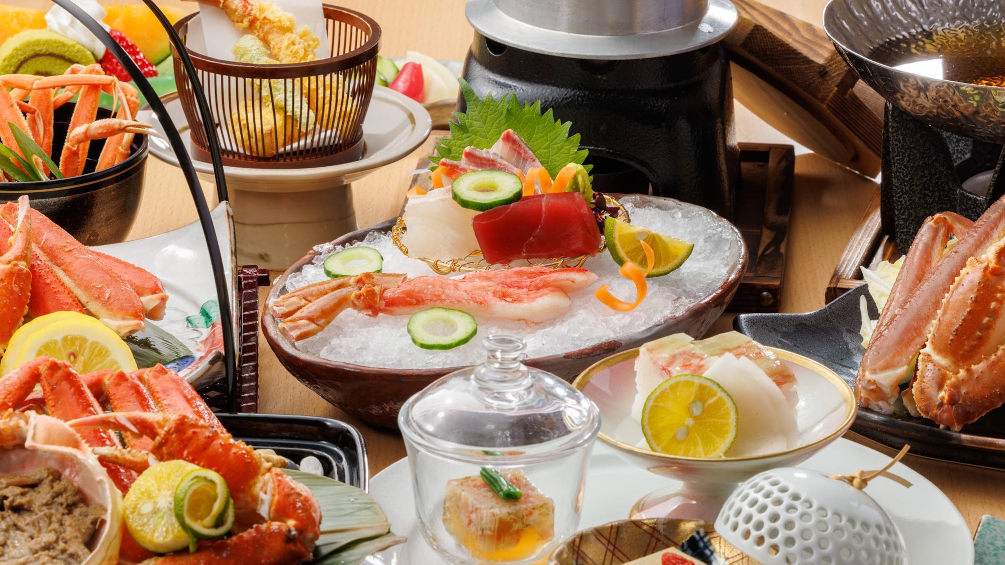 【15％OFF】【楽天スーパーSALE】冬の味覚・蟹を愉しむ格別の味わい〈蟹会席●／半個室〉