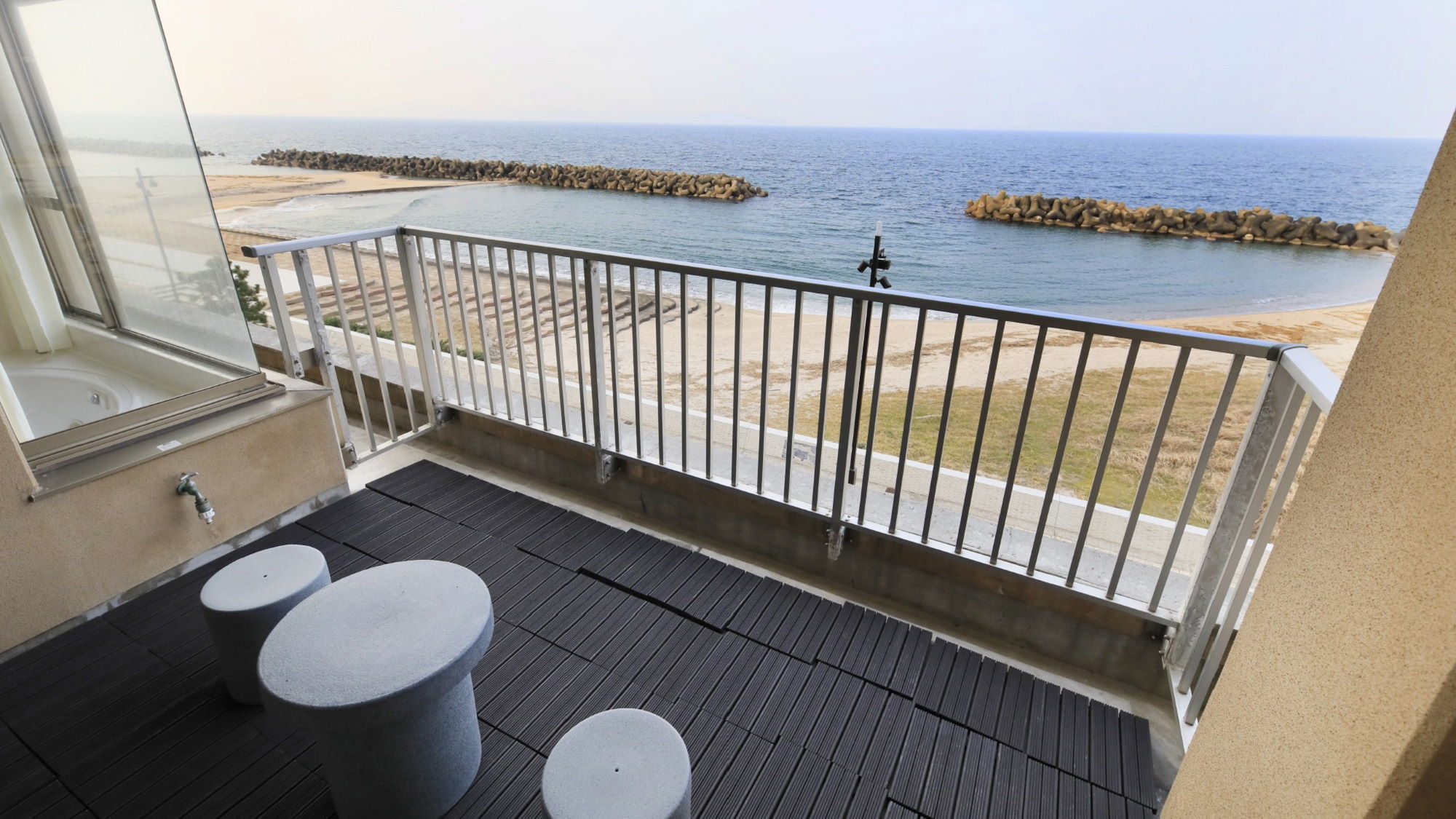 【展望ジャグジー付き】和室10畳（一例）