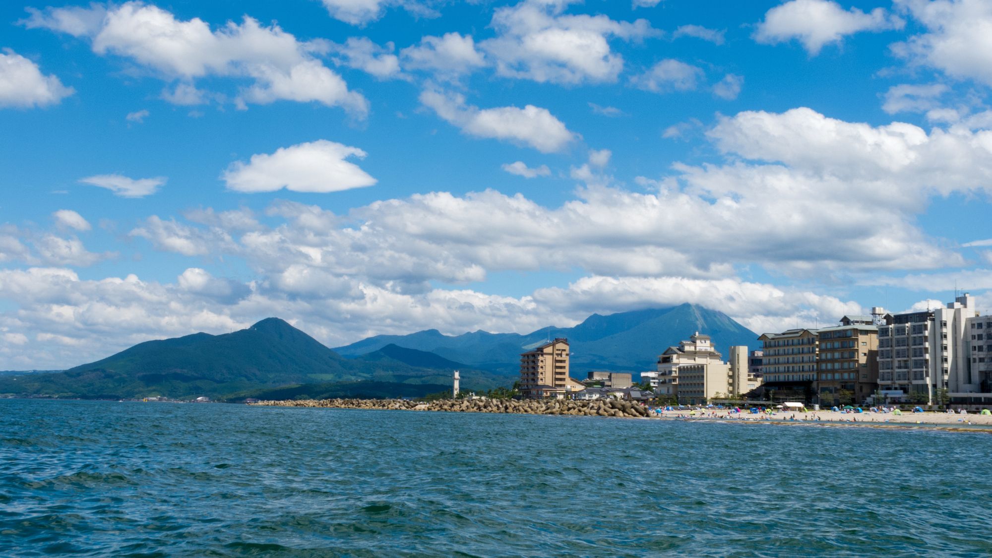 【皆生海岸】／写真提供：鳥取県