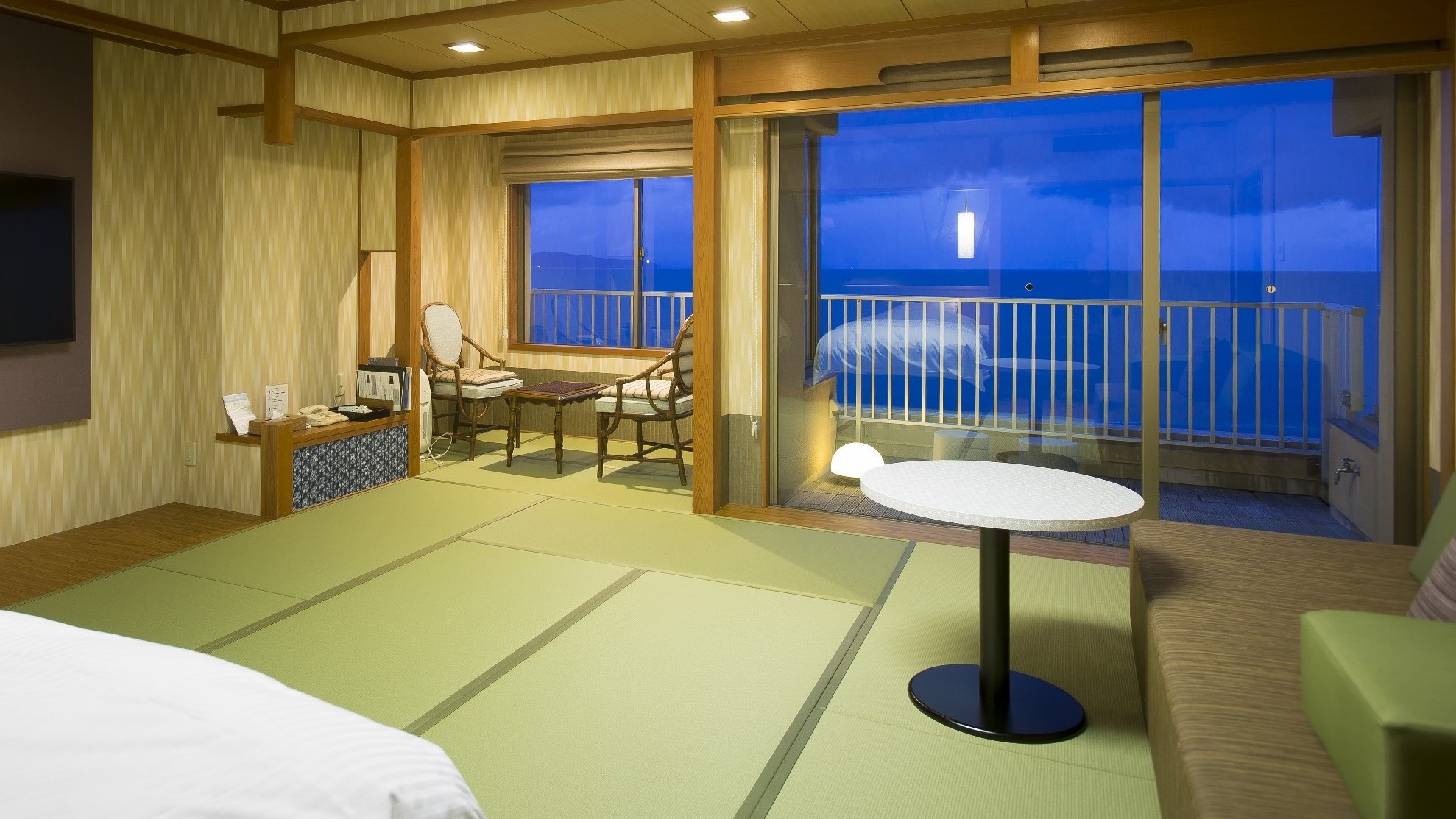 【ツイン70㎡露天風呂付】大山と日本海を望む露天風呂付客室