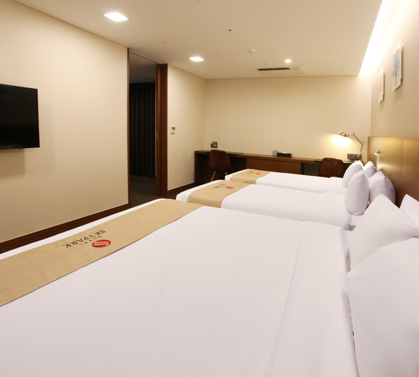 【ファミリールーム】44㎡　ベッドルーム