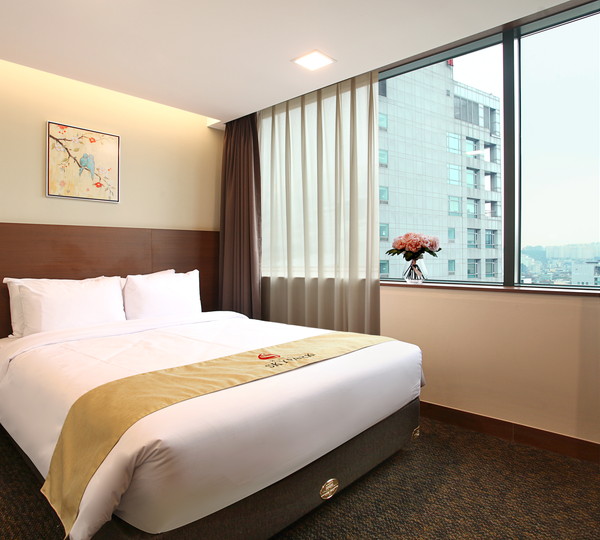 【スタンダードダブル】20.9㎡ベッドルーム