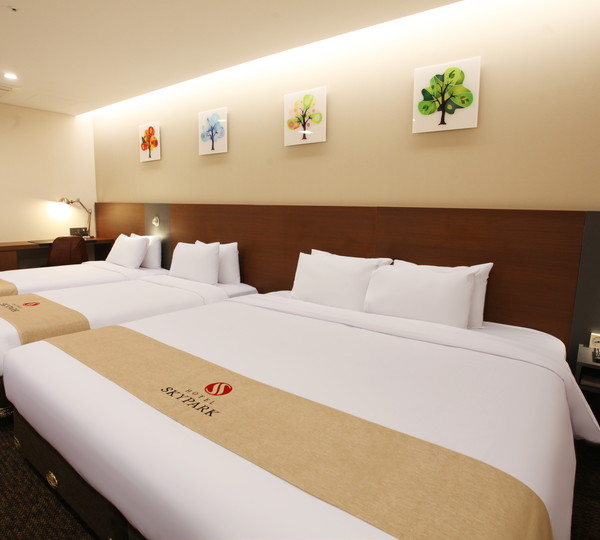 【ファミリールーム】44㎡　ベッドルーム