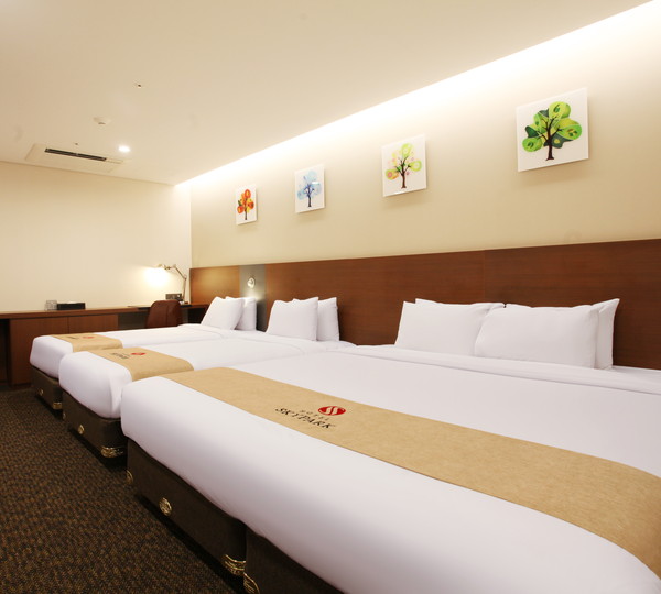 【ファミリールーム】44㎡　ベッドルーム