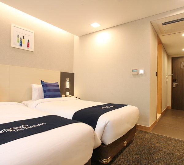 【バルコニーツイン】20.9㎡　ベッドルーム