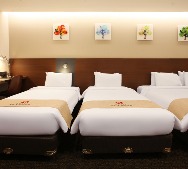 【ファミリールーム】44㎡　ベッドルーム