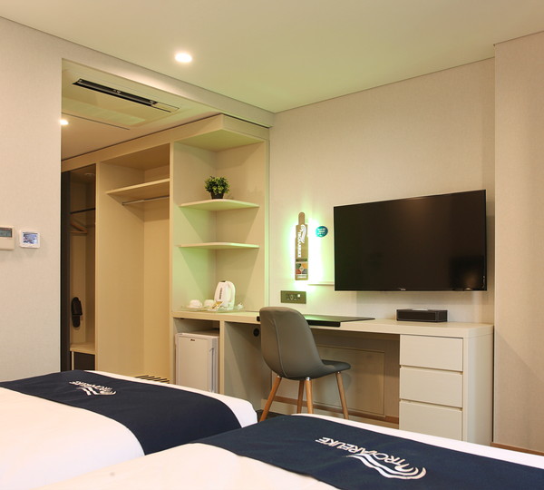 【バルコニーツイン】20.9㎡　ベッドルーム