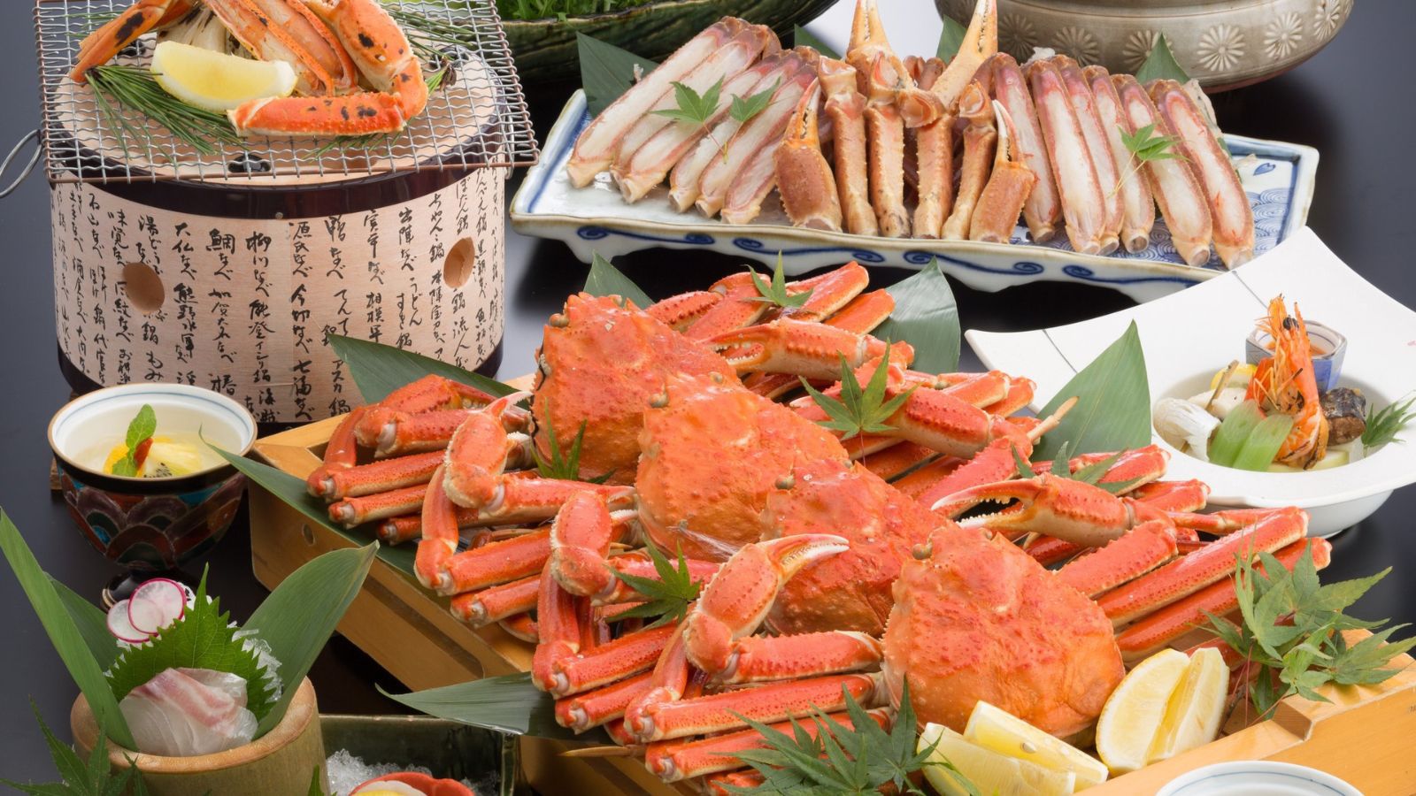 【蟹満腹コース】◆1泊2食◆旬のカニ食べつくし！蟹フルコースに温泉も満喫＜全室オーシャンビュー＞