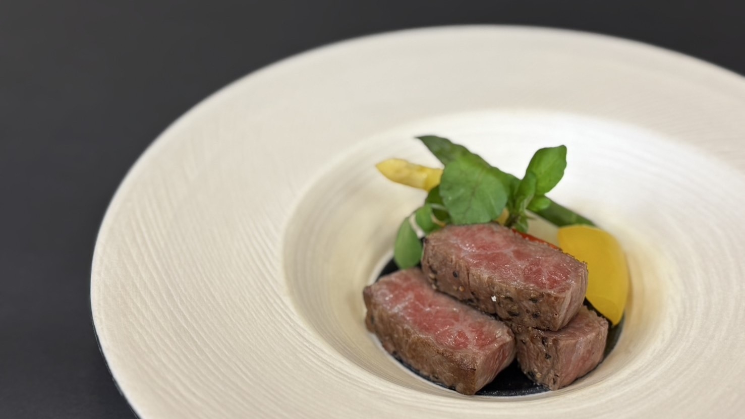 【10％OFF】【楽天スーパーSALE】【朝夕お部屋食・半露天風呂付】 季節の味わい会席