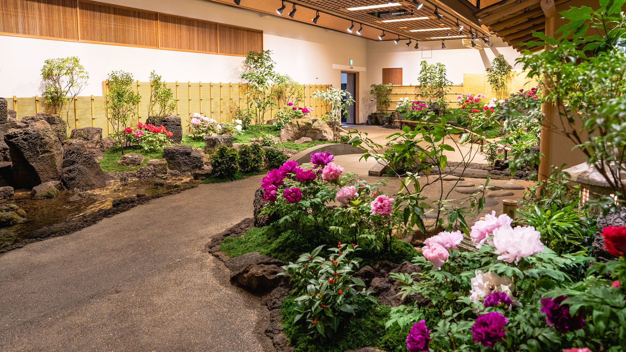 由志園室内庭園「牡丹の館」