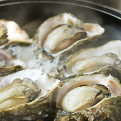 ■“琴のや名物”岩牡蠣のカンカン蒸し■