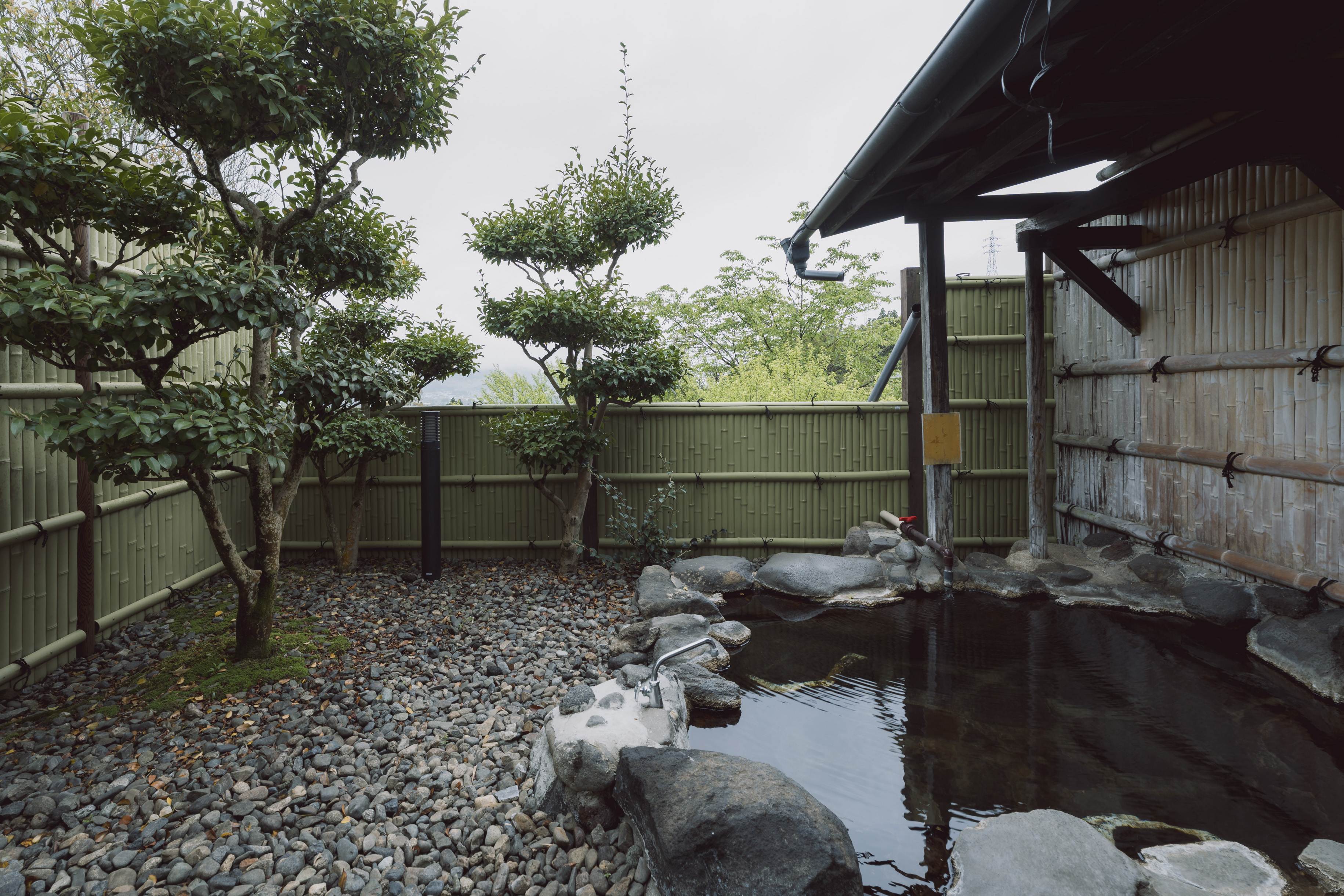 本館　露天風呂