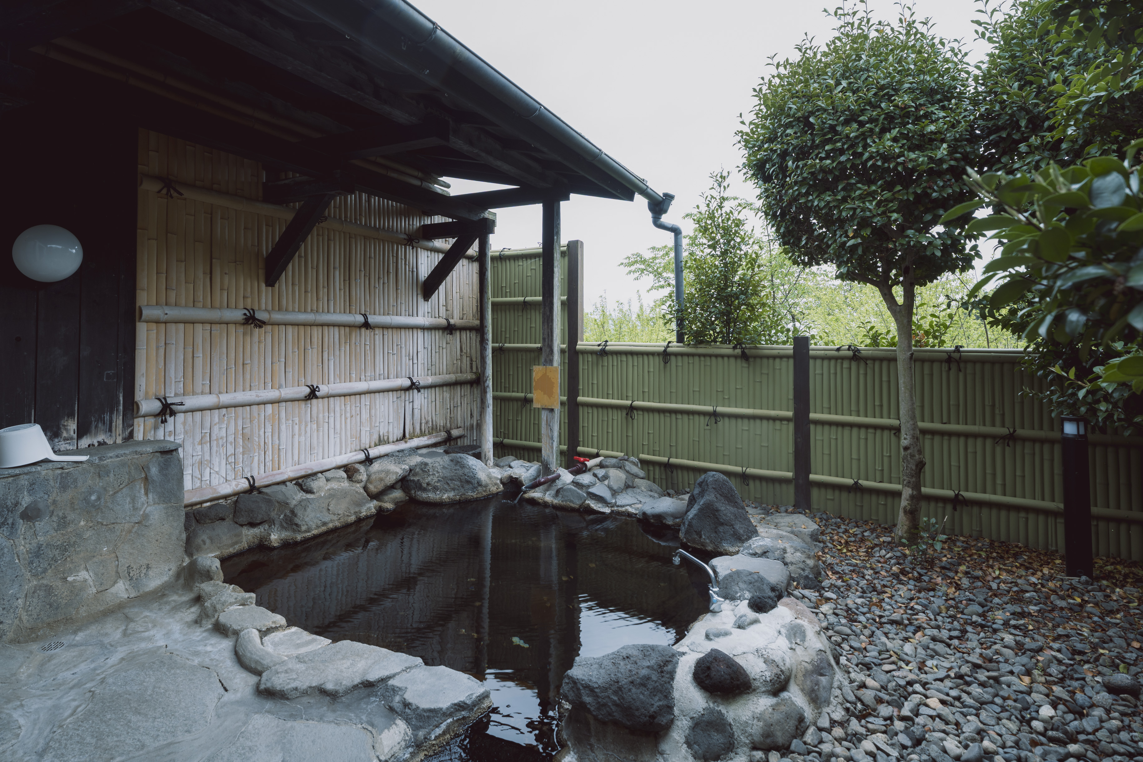 本館　露天風呂